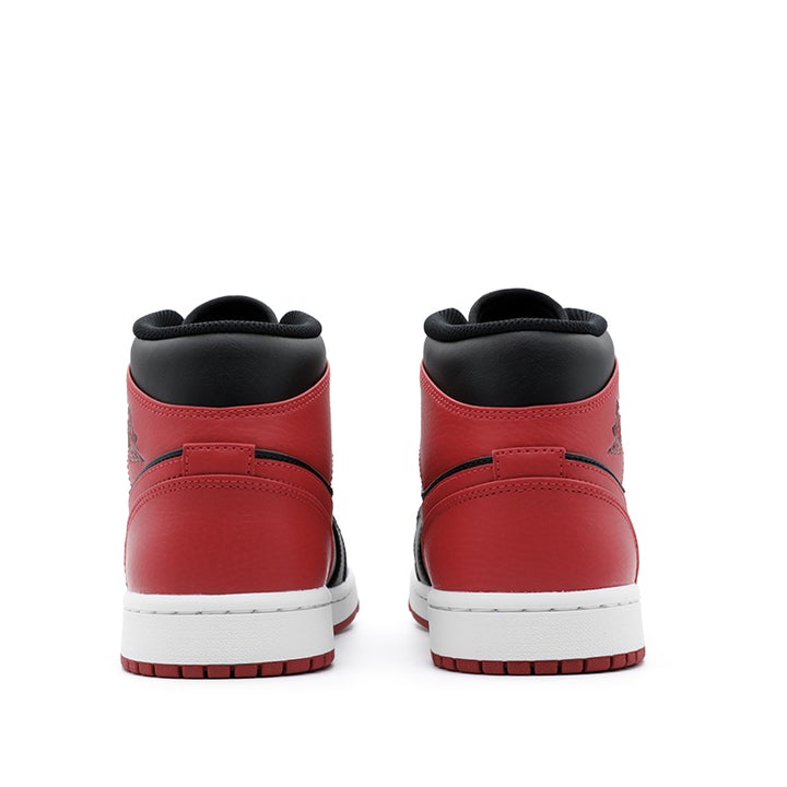 Fashionable sneakers Air Jord 1 Mid Banned554724-074